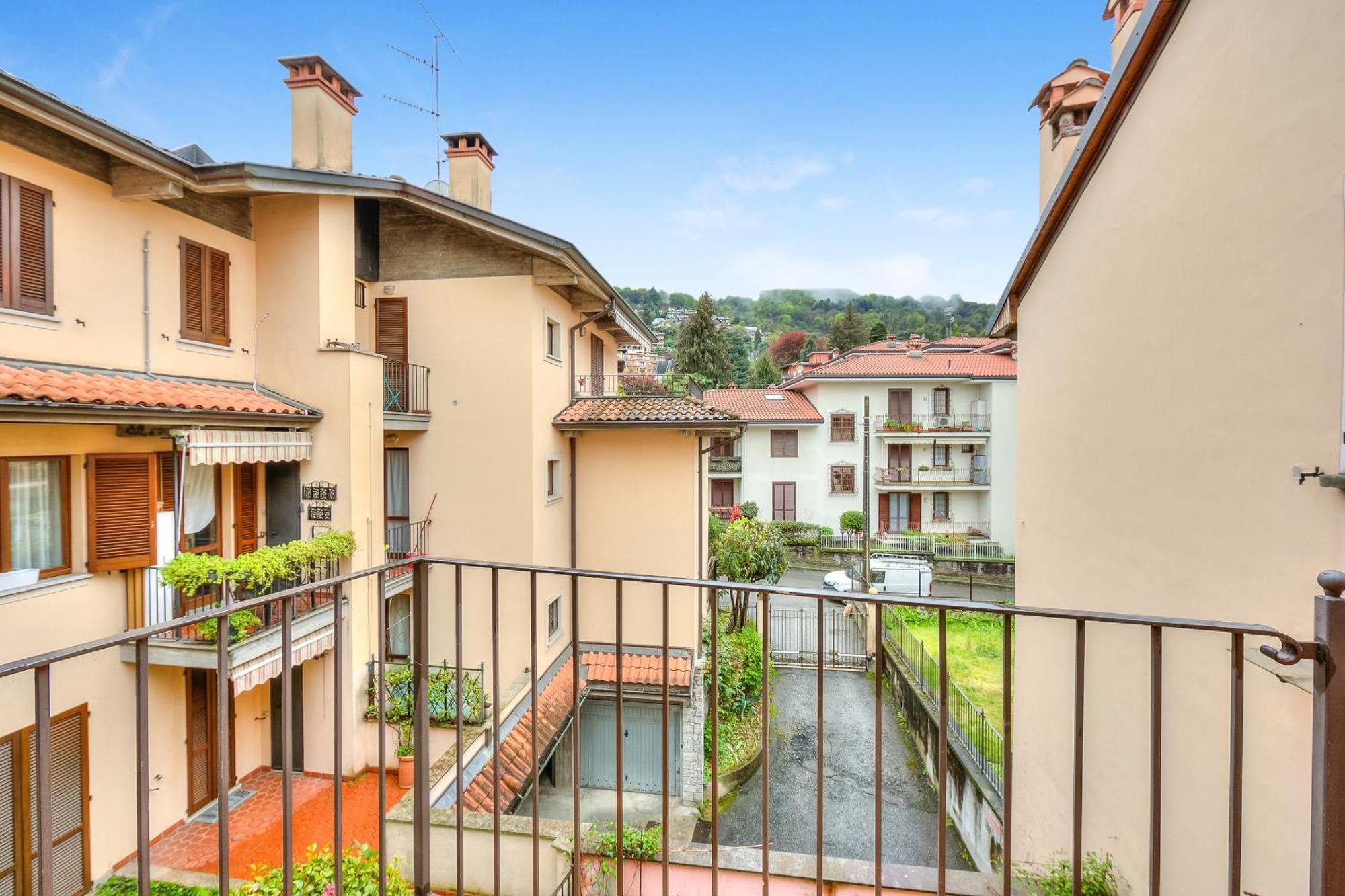 Riccardo House Stresa 1 Min From Lake - Happy Rentals Ngoại thất bức ảnh